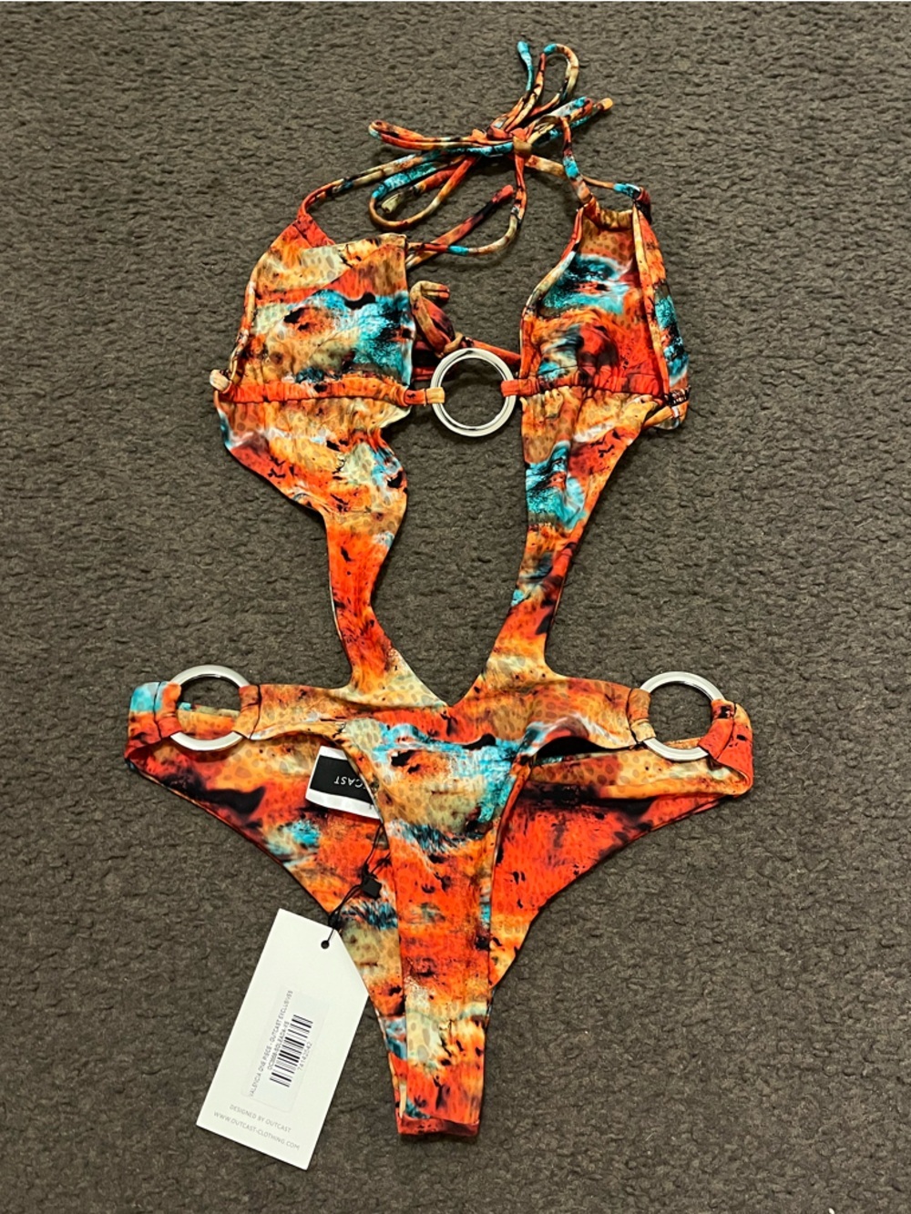 Cutout One-Piece Swimsuit in Abstract Orange Print - Picture 4 of 11